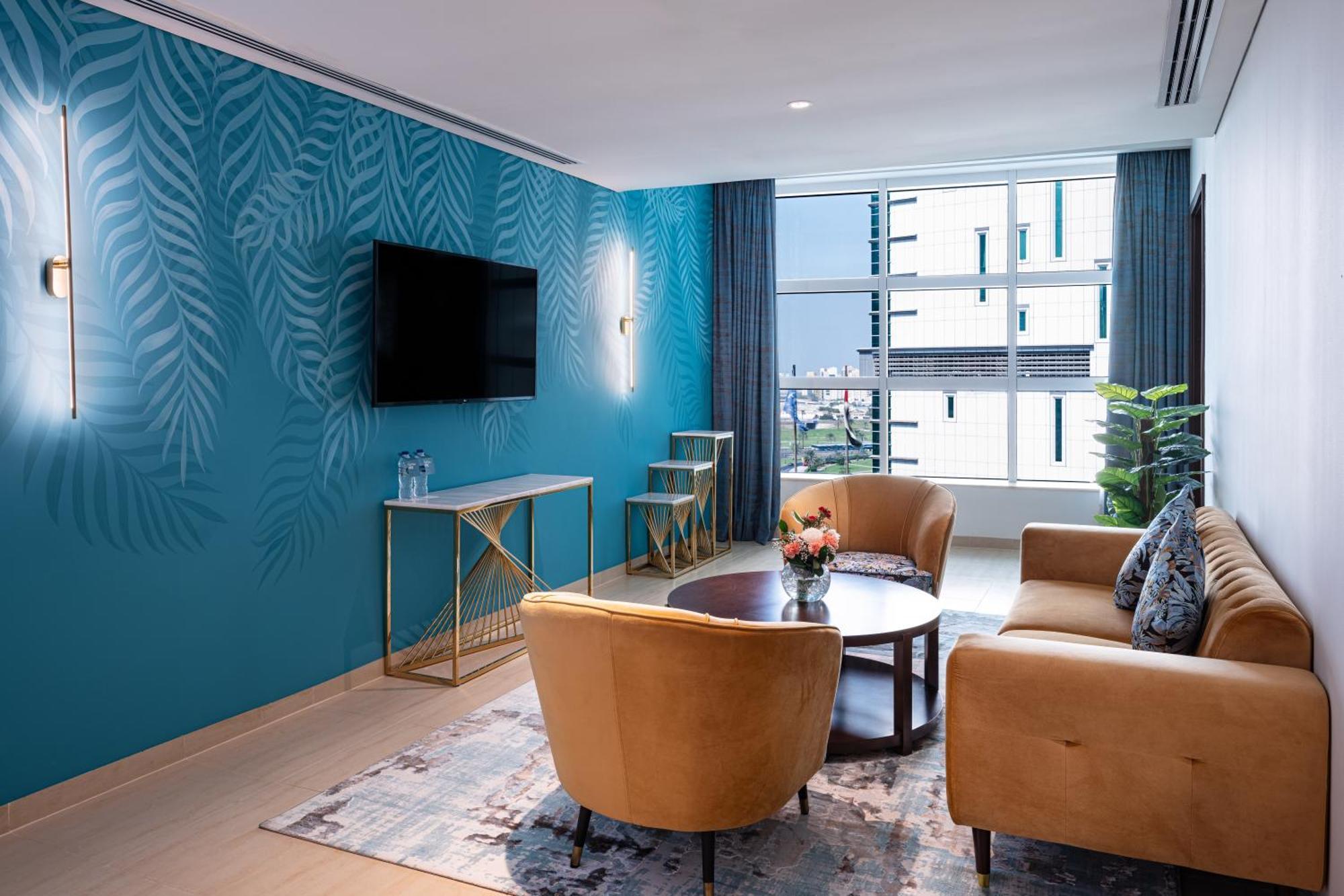 Four Points By Sheraton Отель